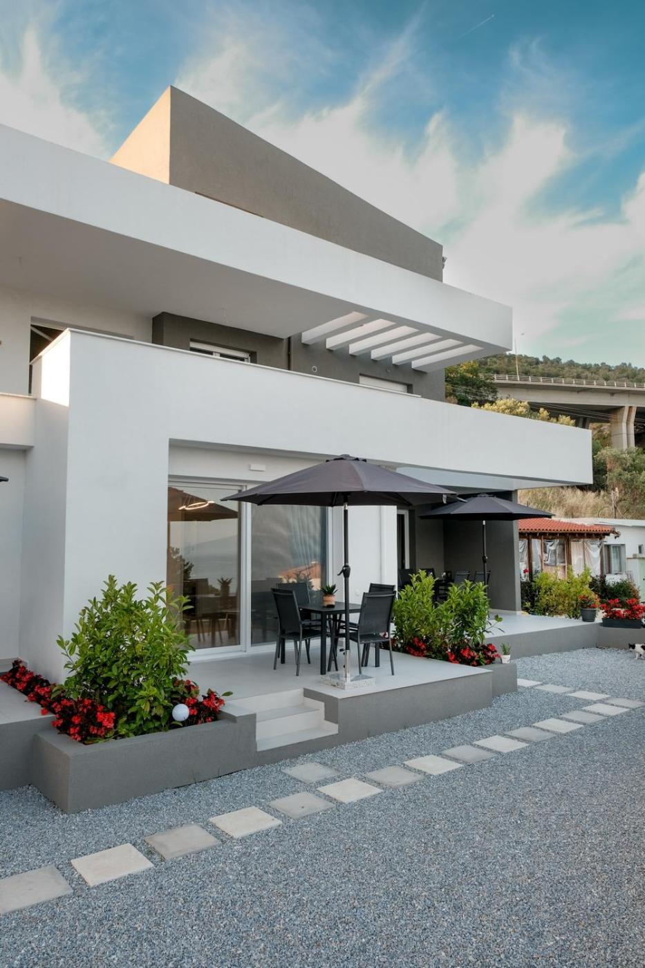 Aquarama Suites Nea Iraklitsa 외부 사진