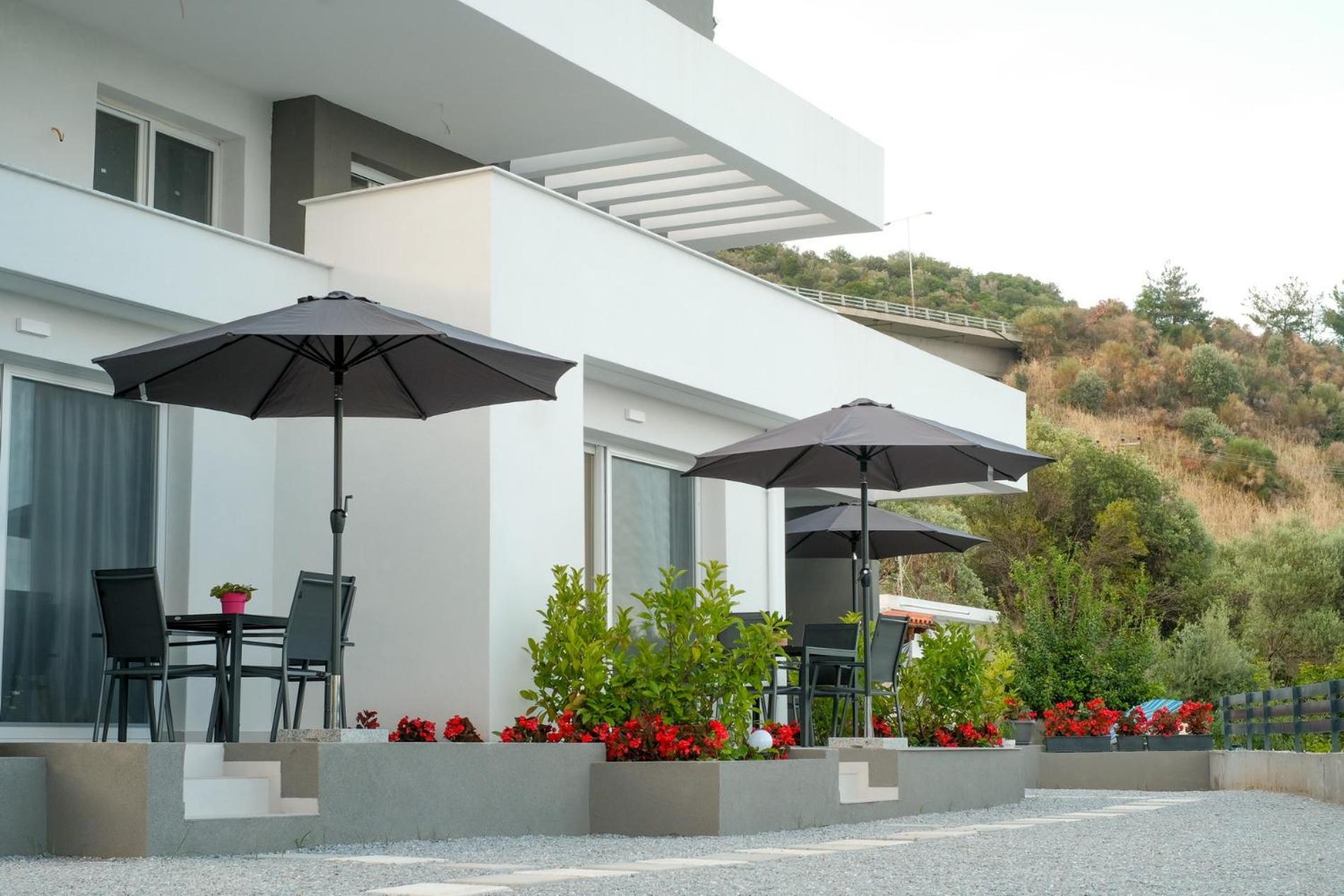 Aquarama Suites Nea Iraklitsa 외부 사진